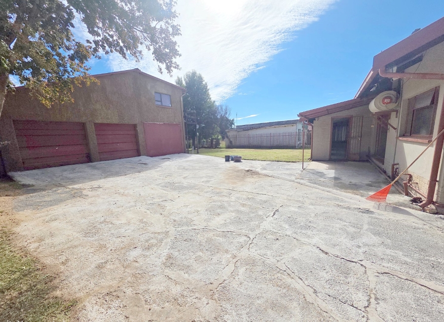 3 Bedroom Property for Sale in Oranjeville Free State